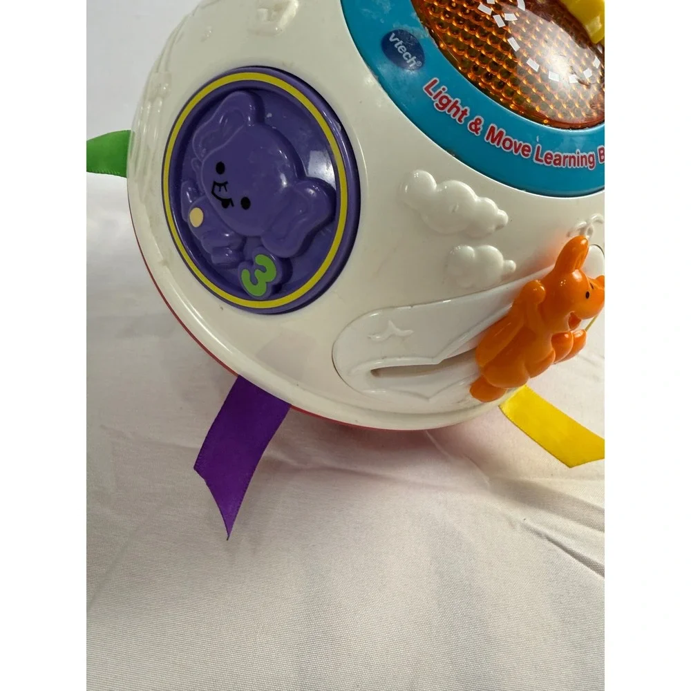 VTech Light & Move Learning Ball White Interactive Crawling Toy Animals Music